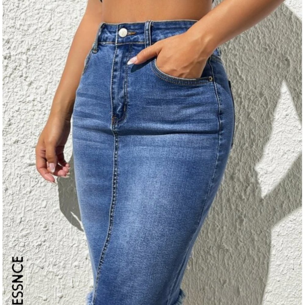 Shein Fray Denim Pencil Skirt Size Large